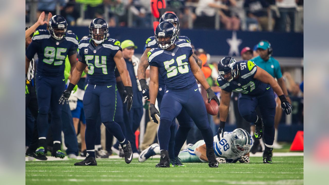 Heaps: Cliff Avril is right, Seahawks lack an identity and that has to  change - Seattle Sports