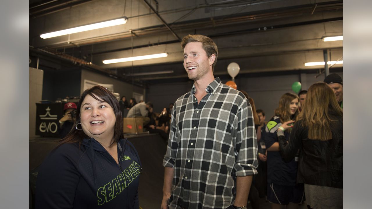 Happy Birthday Steven Hauschka!