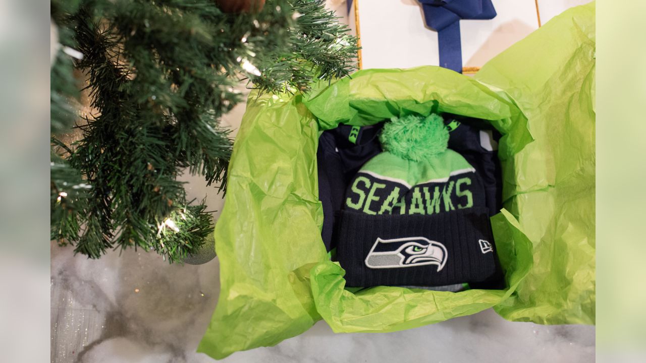 Seattle Seahawks - Merry Christmas and Happy Holidays 12s!