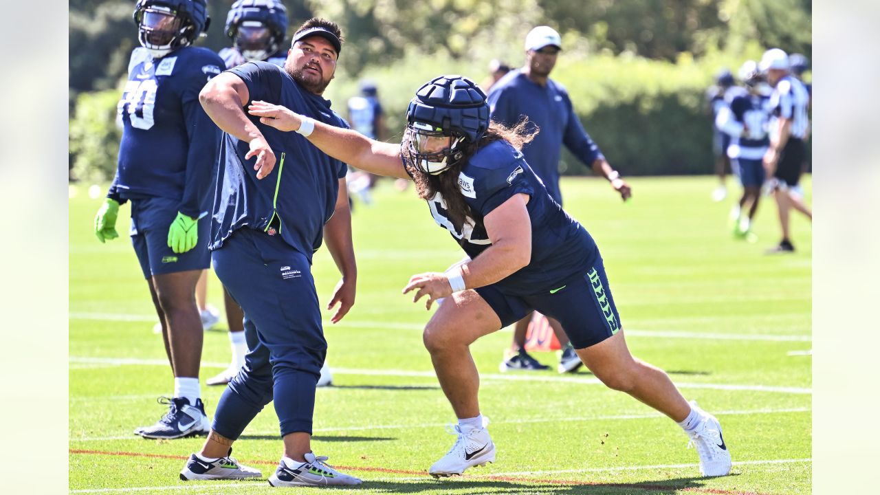 Seattle Seahawks linebacker Jordyn Brooks returns to practice after ACL  injury - BVM Sports