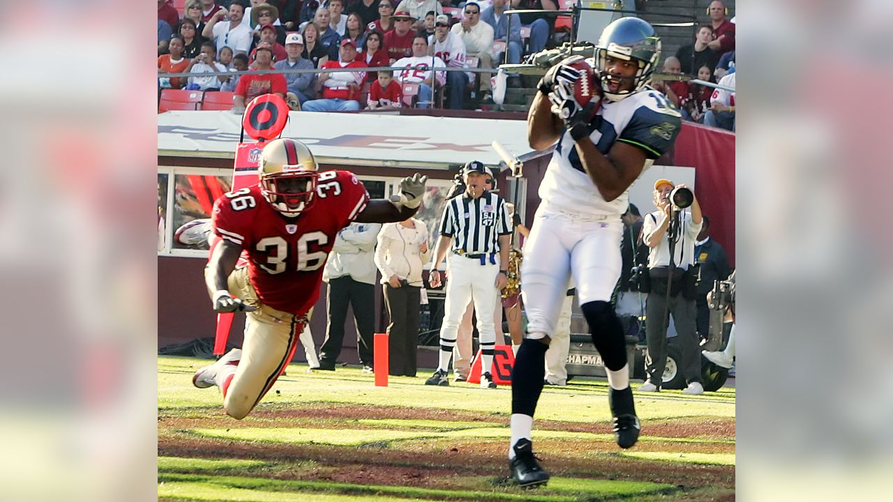 1 Oct 2001: Jeff Garcia of the San Francisco 49ers during the Niners 19-17  victory