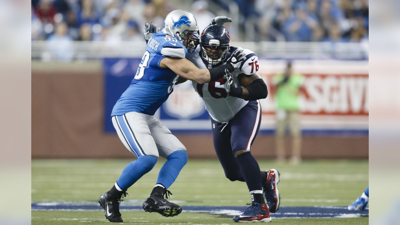 Seattle Seahawks offensive lineman Duane Brown (76) lines up for the snap  during an NFL football game against the Houston Texans, Sunday, Dec. 12,  2021, in Houston. (AP Photo/Matt Patterson Stock Photo - Alamy