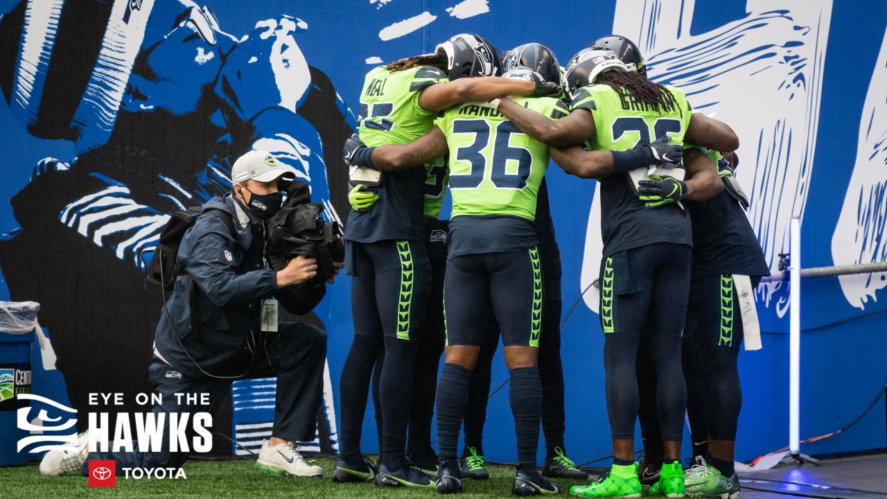 Sports ON Tap Seattle on X: Which Seahawks jersey do you like better? Wolf  Grey or Action Green? 