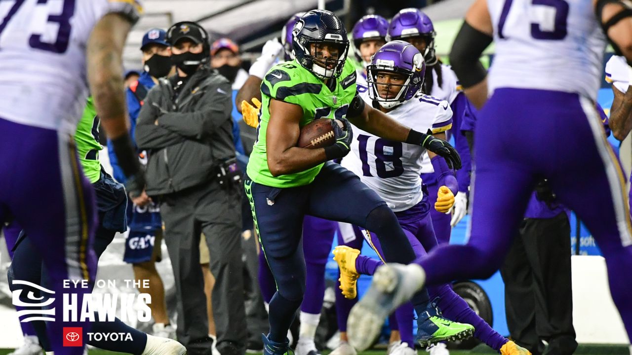 Vikings-Seahawks: Minnesota horn breaks in cold weather (photo) - Sports  Illustrated