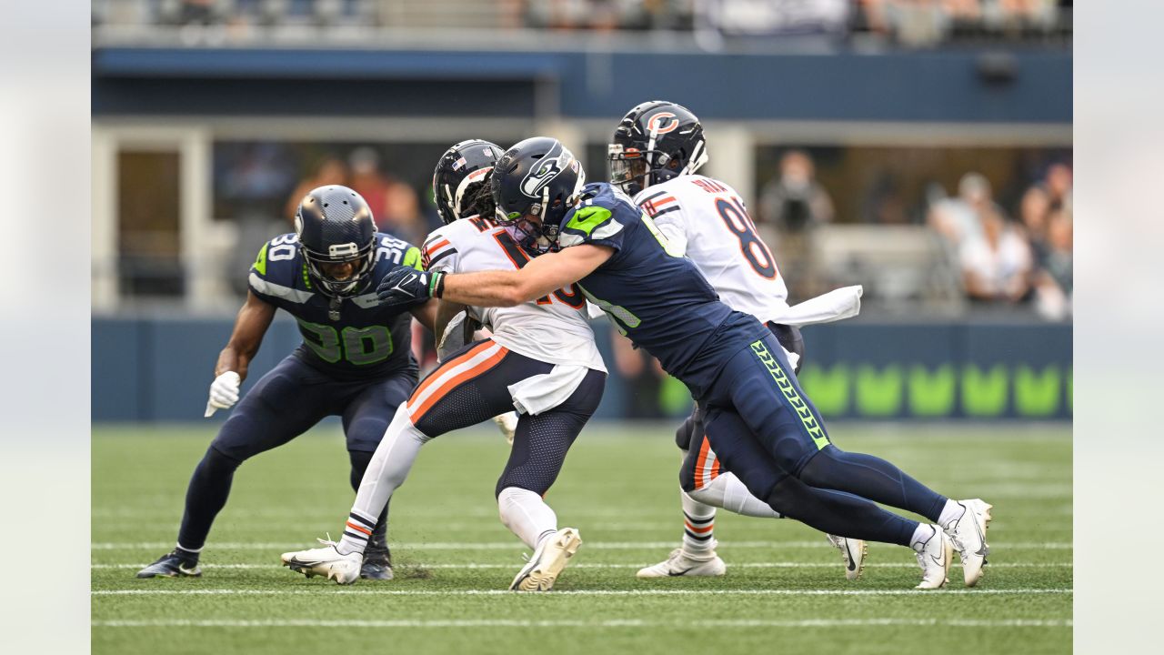 Seattle Seahawks quarterback Jacob Eason fires dart over the middle to wide  receiver Aaron Fuller for 16-yard gain