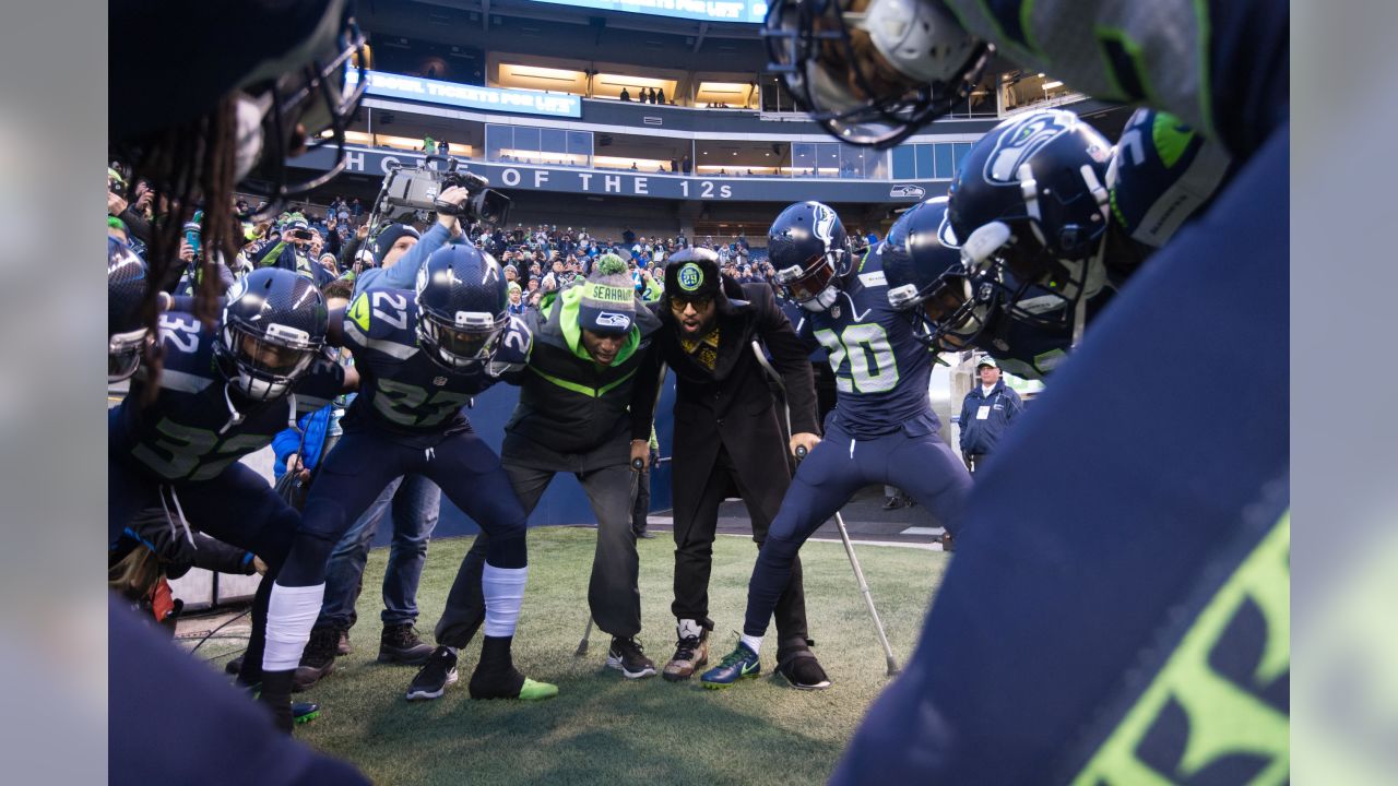 September 17, 2017: Seattle Seahawks cornerback Neiko Thorpe (23) carries  out the 12th man flag during a game between the San Francisco 49ers and the  Seattle Seahawks at CenturyLink Field in Seattle