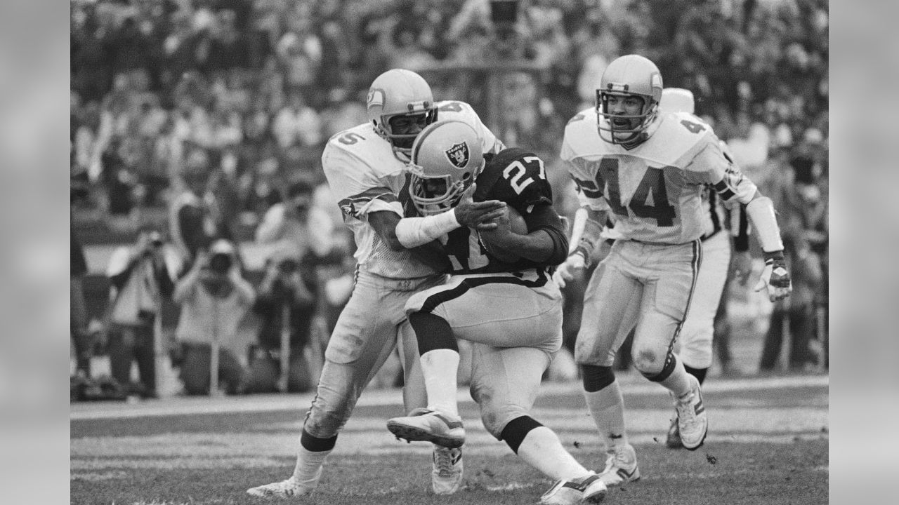 Former UCLA, Seattle Seahawks safety Kenny Easley enters Hall of