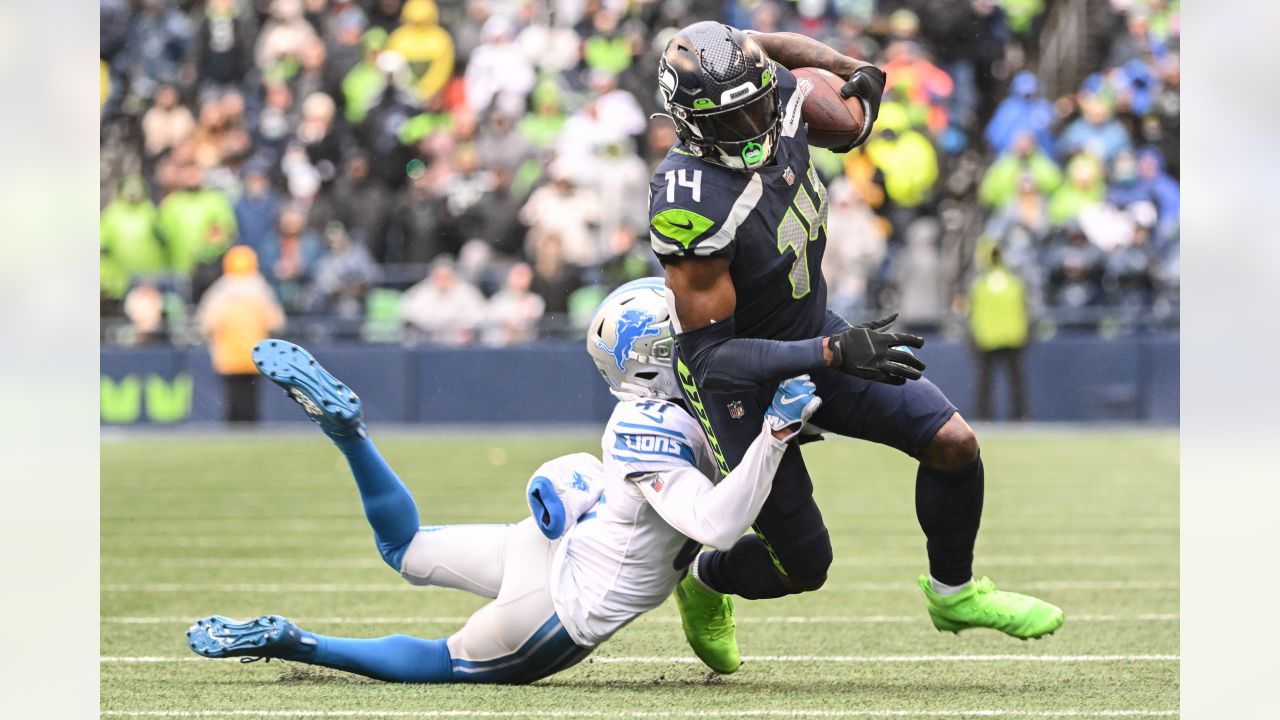 Detroit Lions walloped early, lose at Seattle Seahawks, 51-29