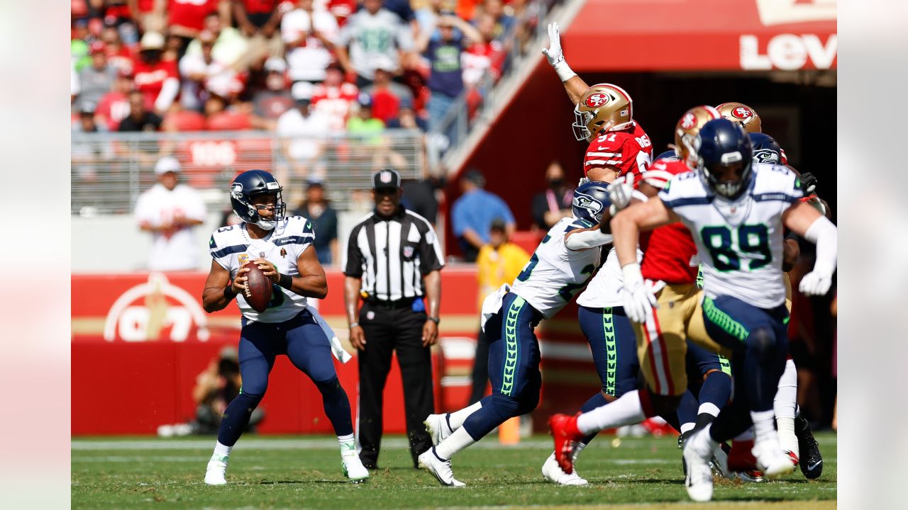 Seattle Seahawks vs San Francisco 49ers - October 03, 2021