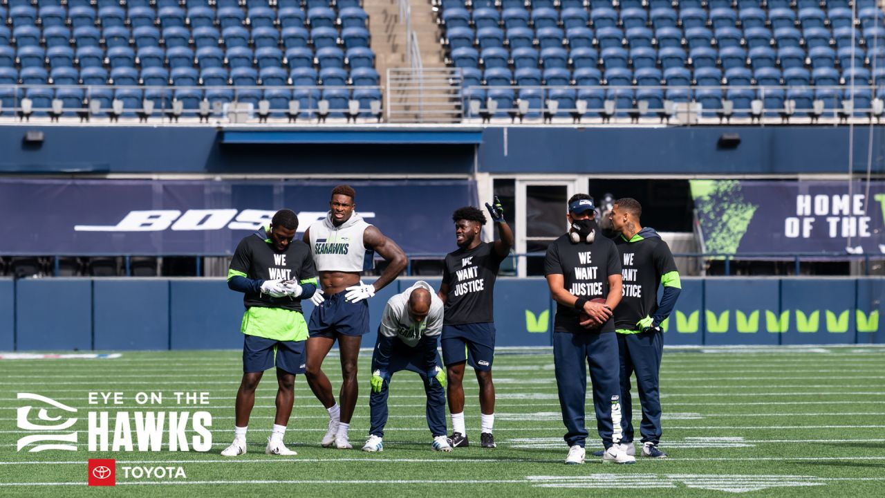 Seahawks rookie punter Michael Dickson ices win with impromptu run from his  own end zone