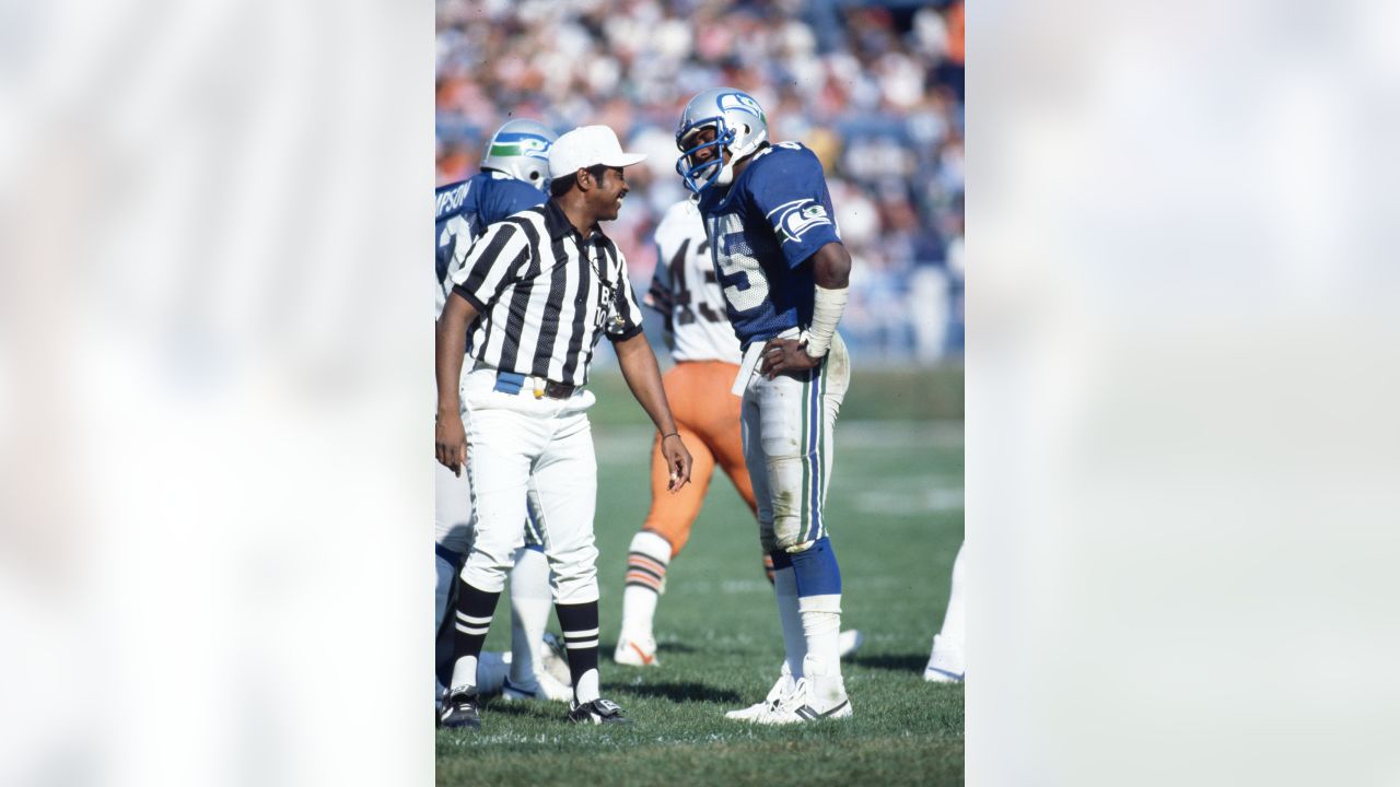 Are Seahawks Throwback Uniforms Coming? NFL Approves Use Of Second Helmet  In 2022