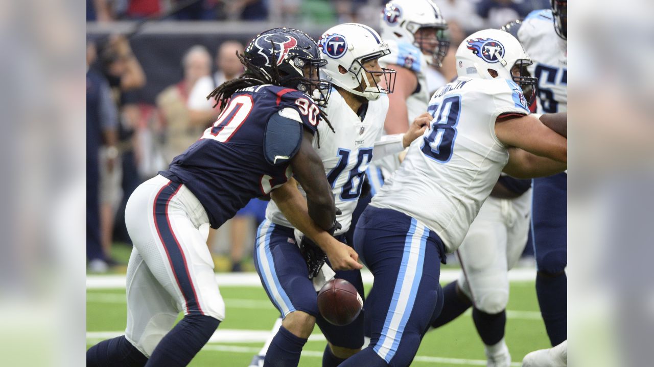 Texans Trade Jadeveon Clowney To Seahawks For Barkevious Mingo, Jacob  Martin, Third Round Pick - Battle Red Blog