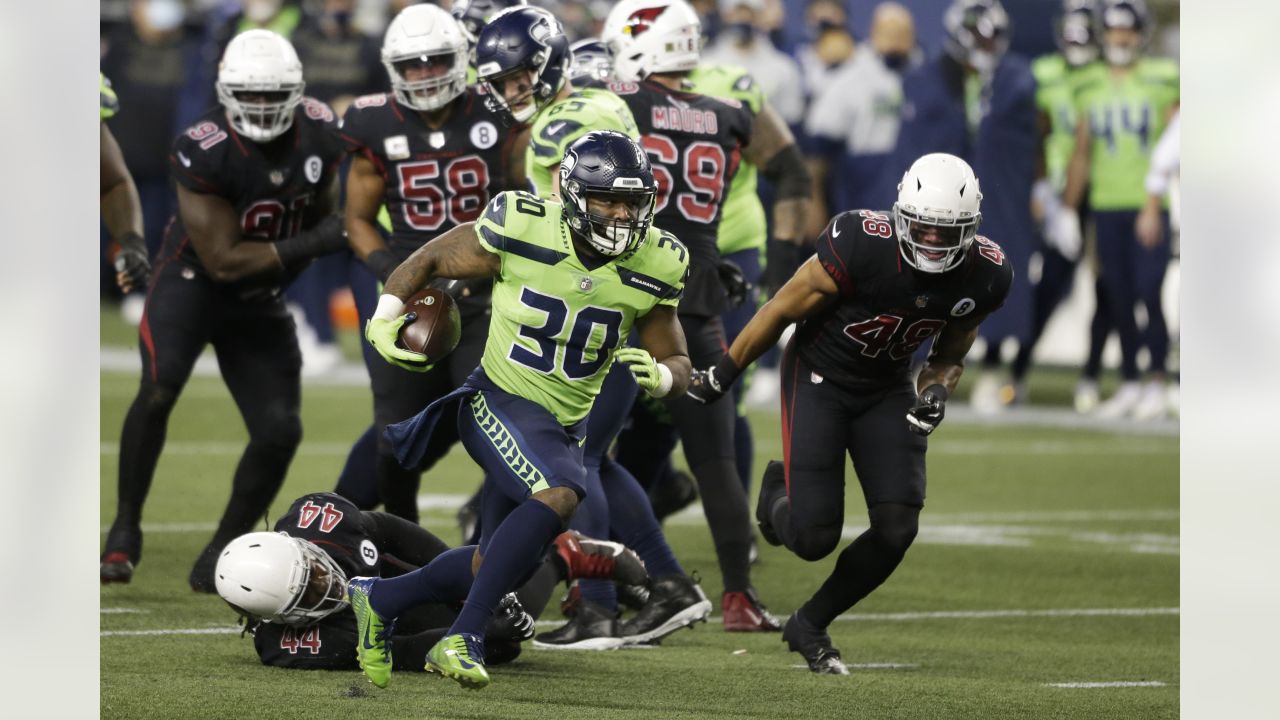 Seahawks at Cardinals spread, line, picks: Expert predictions for Week 9  NFL game - The Athletic