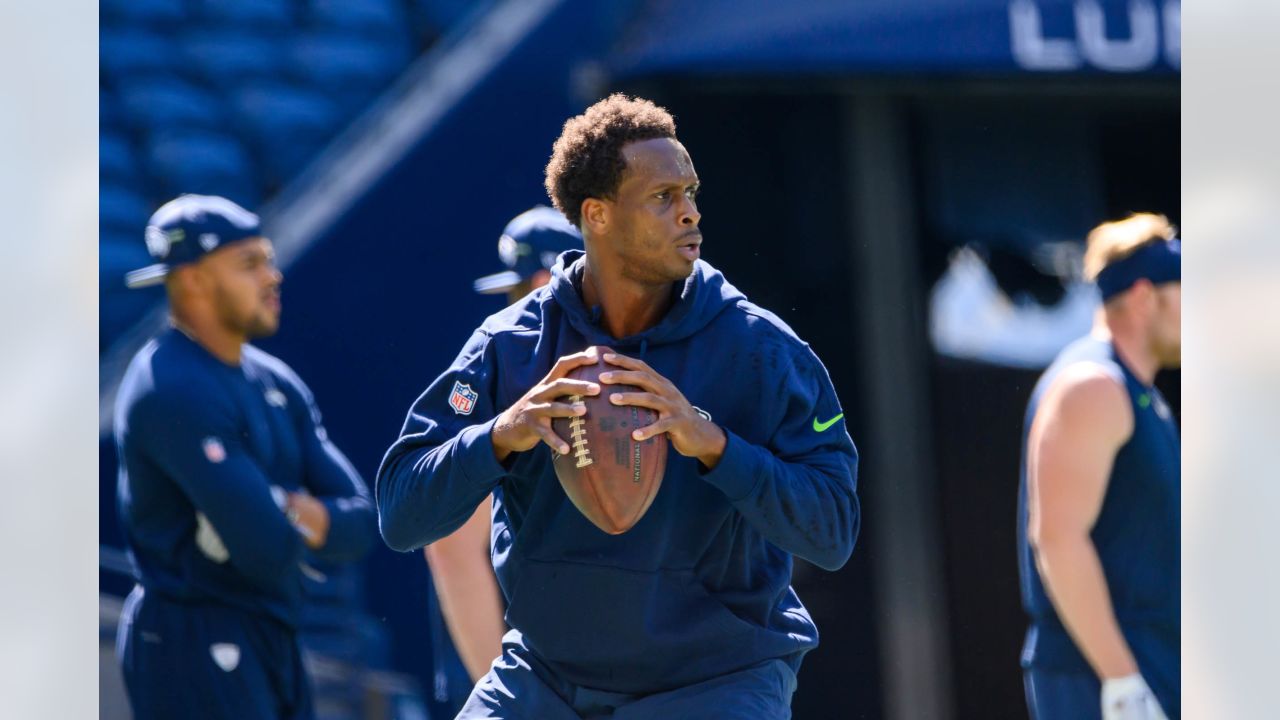 Photos: Fans flock to Seahawks Football Fest at Lumen Field