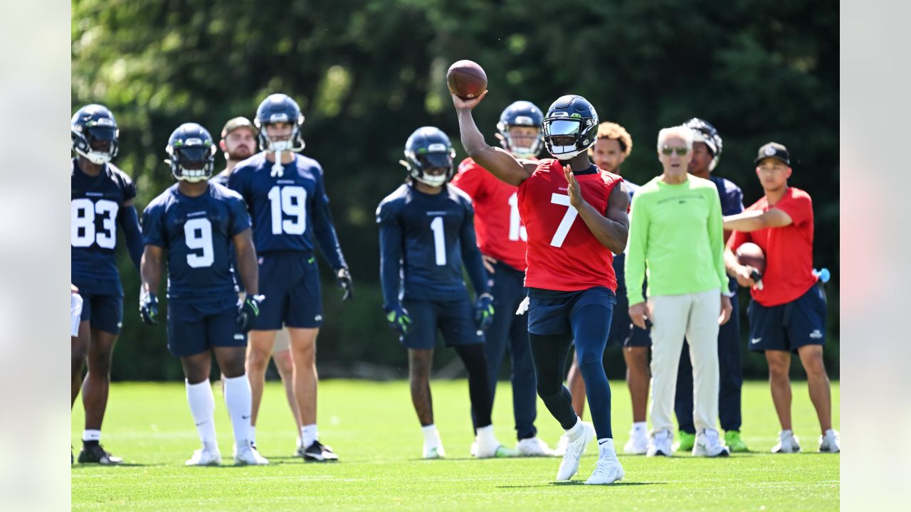 The case for Geno Smith as the Seahawks' 2022 starting quarterback - Field  Gulls