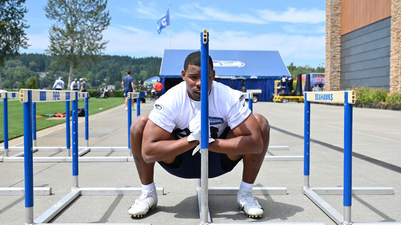 Welcome Back, 12s & Other Observations From Day 1 Of 2021 Seahawks Training  Camp