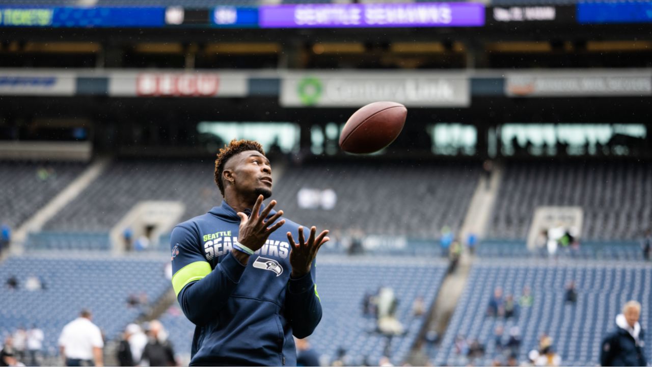 Tre Flowers Active, Rashaad Penny Inactive For Seahawks vs. Saints