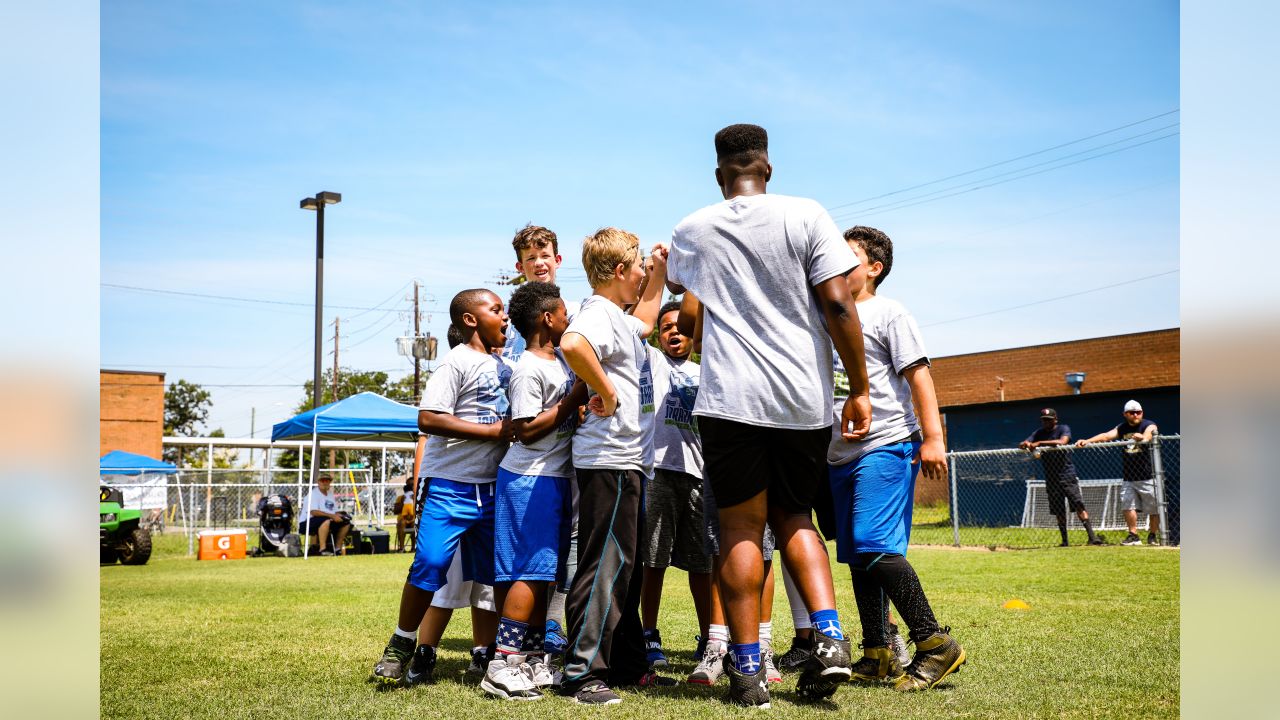 Jarran Reed Hosts 3rd Annual Youth Football Camp