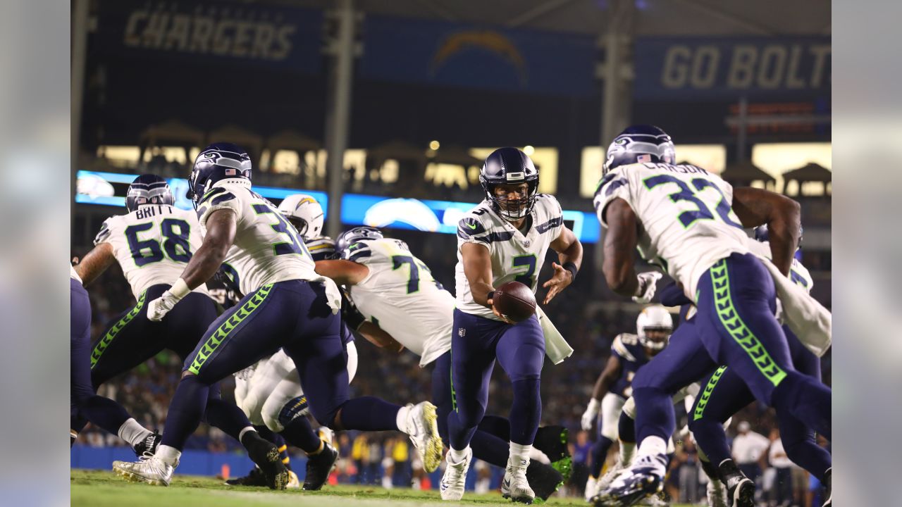 Chargers-Seahawks final score: Los Angeles Chargers defeat the Seattle  Seahawks 24-14 - Bolts From The Blue