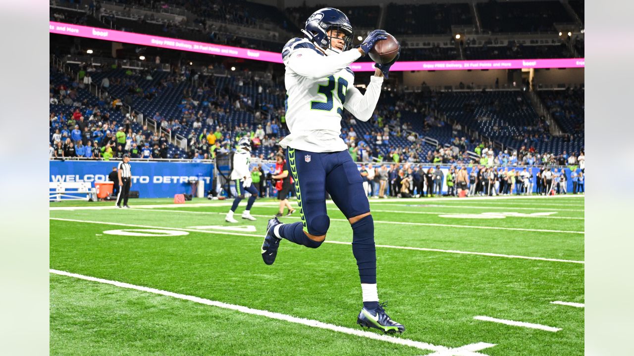 Seattle Seahawks Reveal Inactives vs. Detroit Lions, Key Names OUT - Sports  Illustrated Seattle Seahawks News, Analysis and More