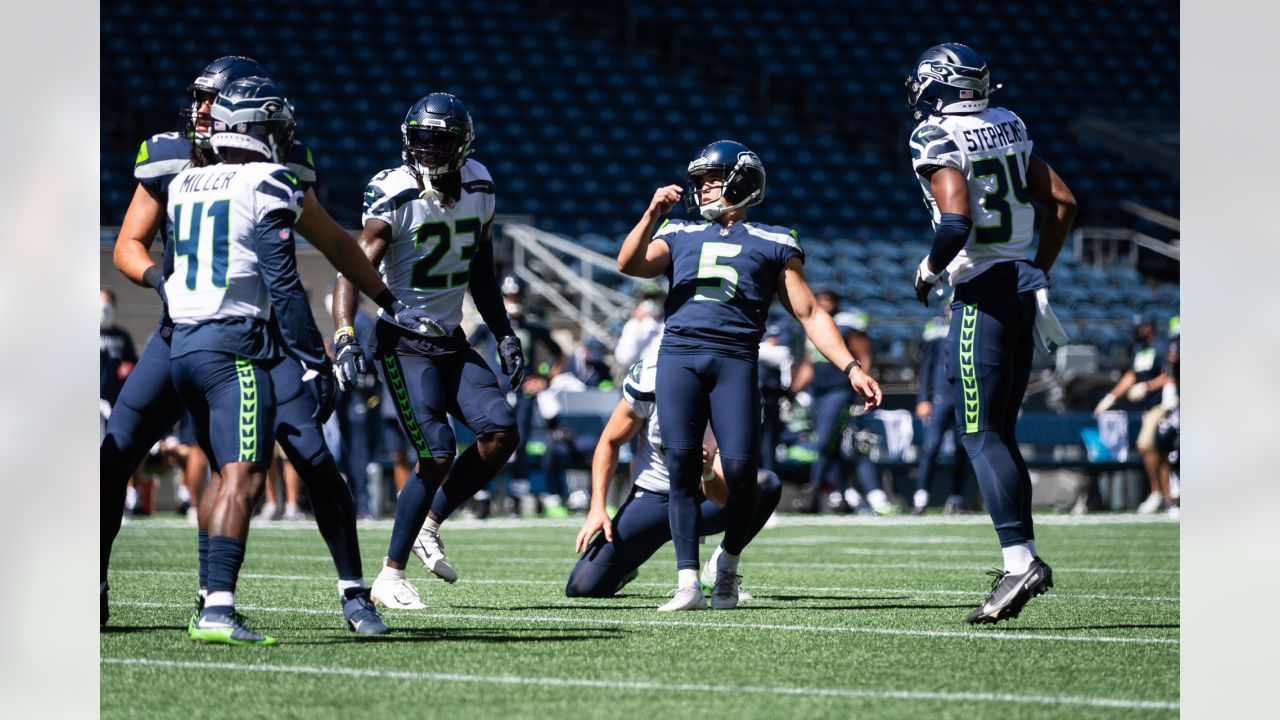 Simulating the Seattle Seahawks' 2021 Season in Madden NFL 22 - Sports  Illustrated Seattle Seahawks News, Analysis and More