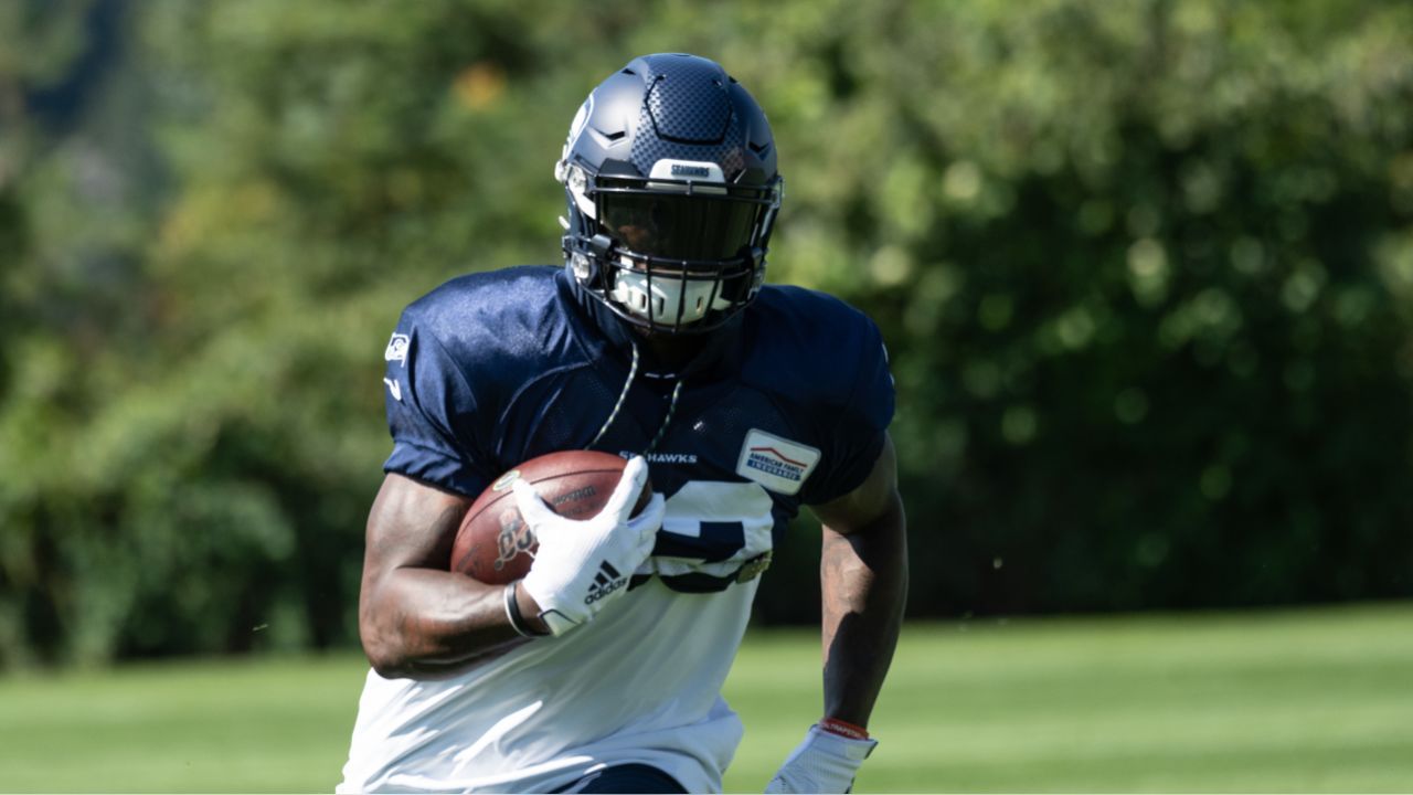 Seahawks activate L.J. Collier from injured reserve, DK Metcalf day-to-day