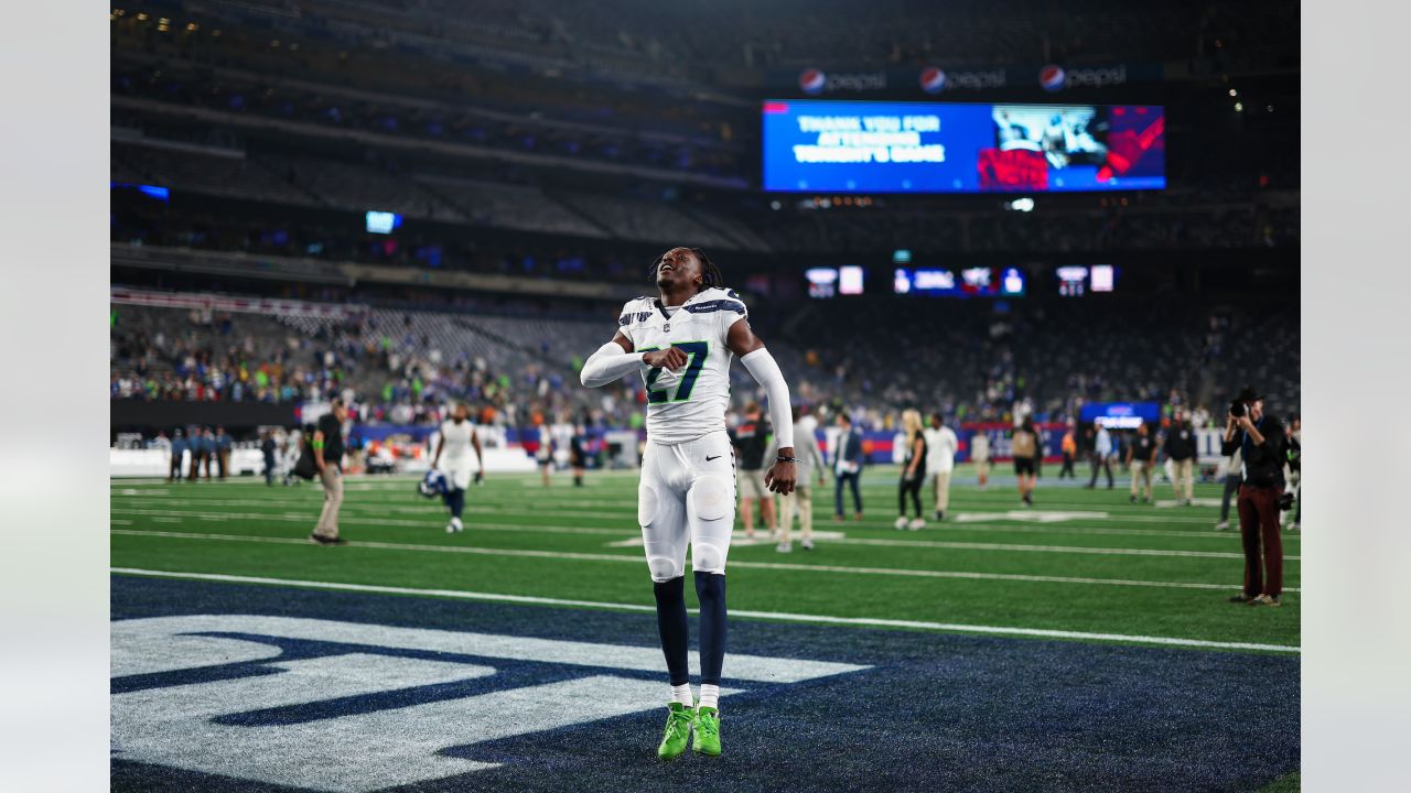 National media reacts to Seahawks' dominating MNF win over Giants