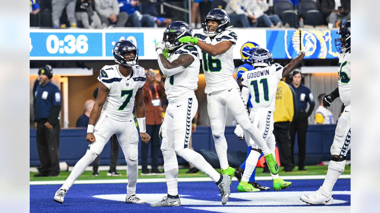 Seahawks rule out Ryan Neal, Al Woods & Tyler Lockett Week 16 v