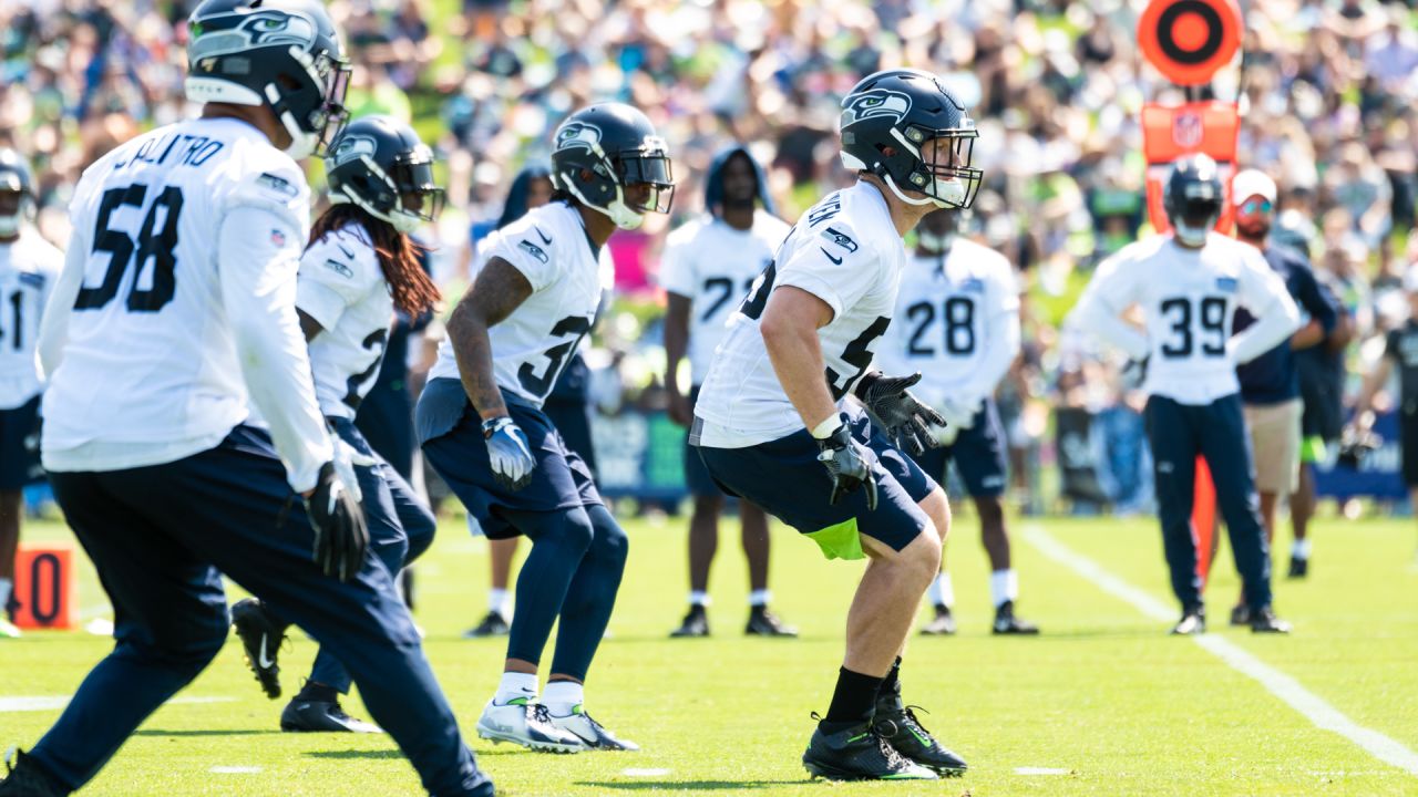 Seahawks Sign LB Ben Burr-Kirven : r/Seahawks