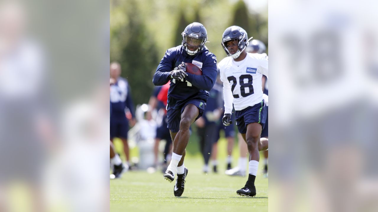 Seahawks Linebacker Cody Barton Rookie Minicamp Press Conference 