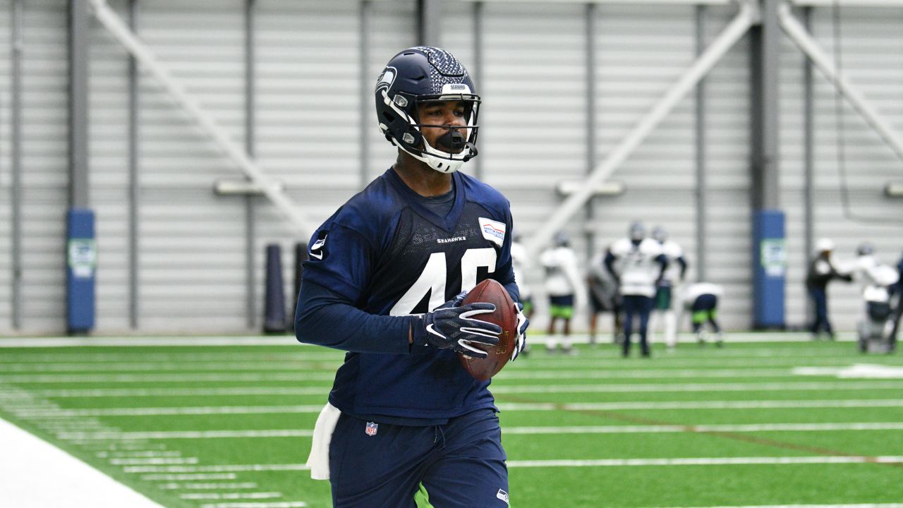 Jarran Reed has stellar game; Rookie Witherspoon shines in first starts;  Seahawks' O-line impresses despite injuries - BVM Sports