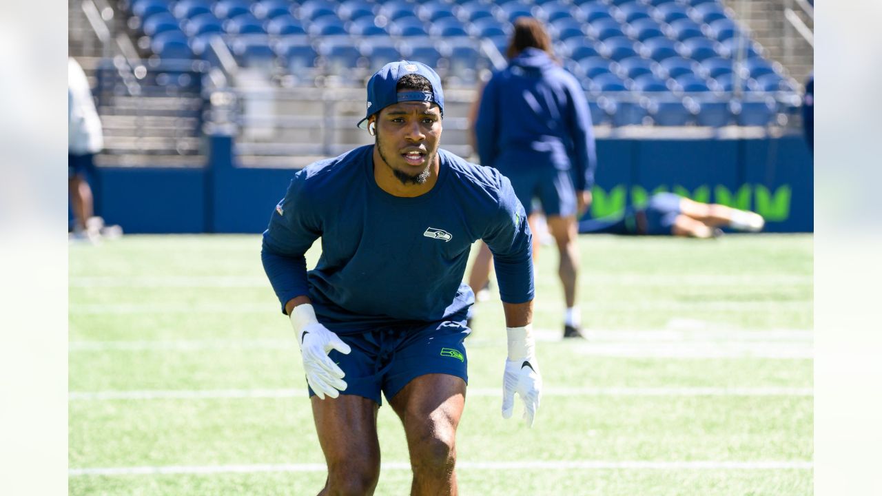 Seattle Seahawks linebacker Derick Hall (58) runs drills during minicamp  Tuesday, June 6, 2023, at the NFL football team's facilities in Renton,  Wash. (AP Photo/Lindsey Wasson Stock Photo - Alamy