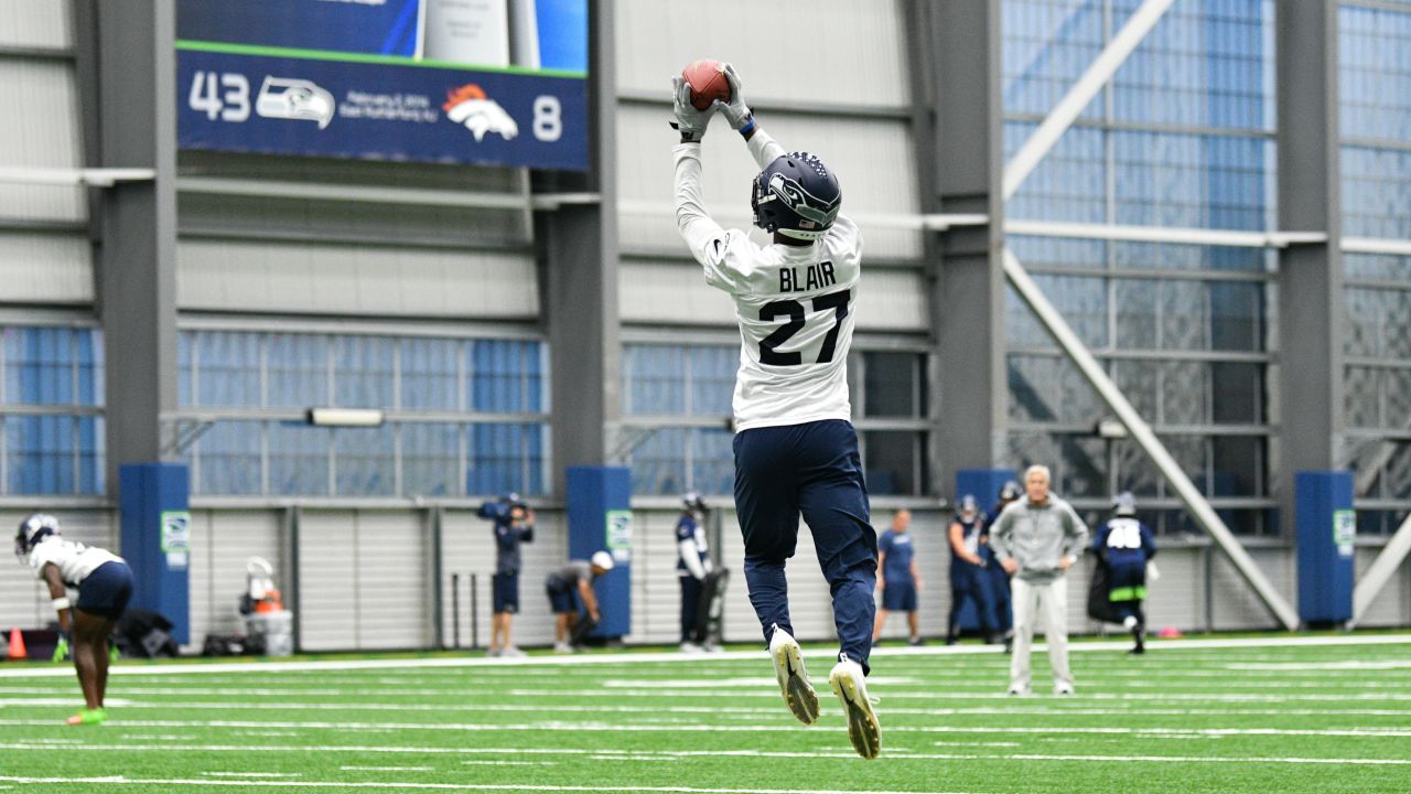 SEAHAWKS: Earl Thomas sees mixed response in return to CenturyLink