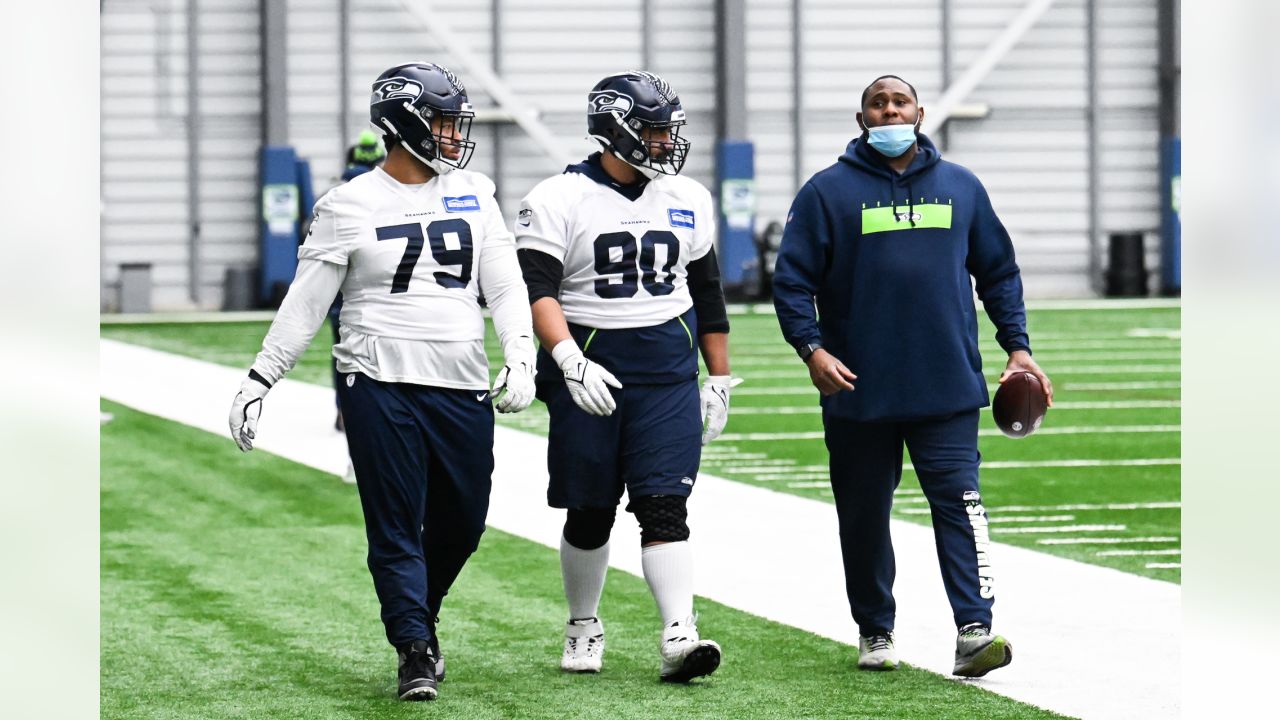 Seahawks Mic'd Up: Defensive End L.J. Collier at 2021 Training