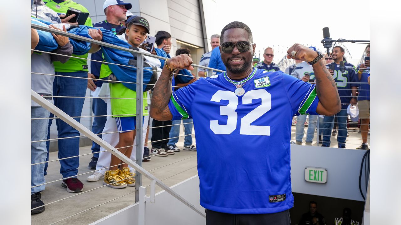 Seahawks Legend Ricky Watters Named 12 Flag Raiser For Season Opener vs.  Rams