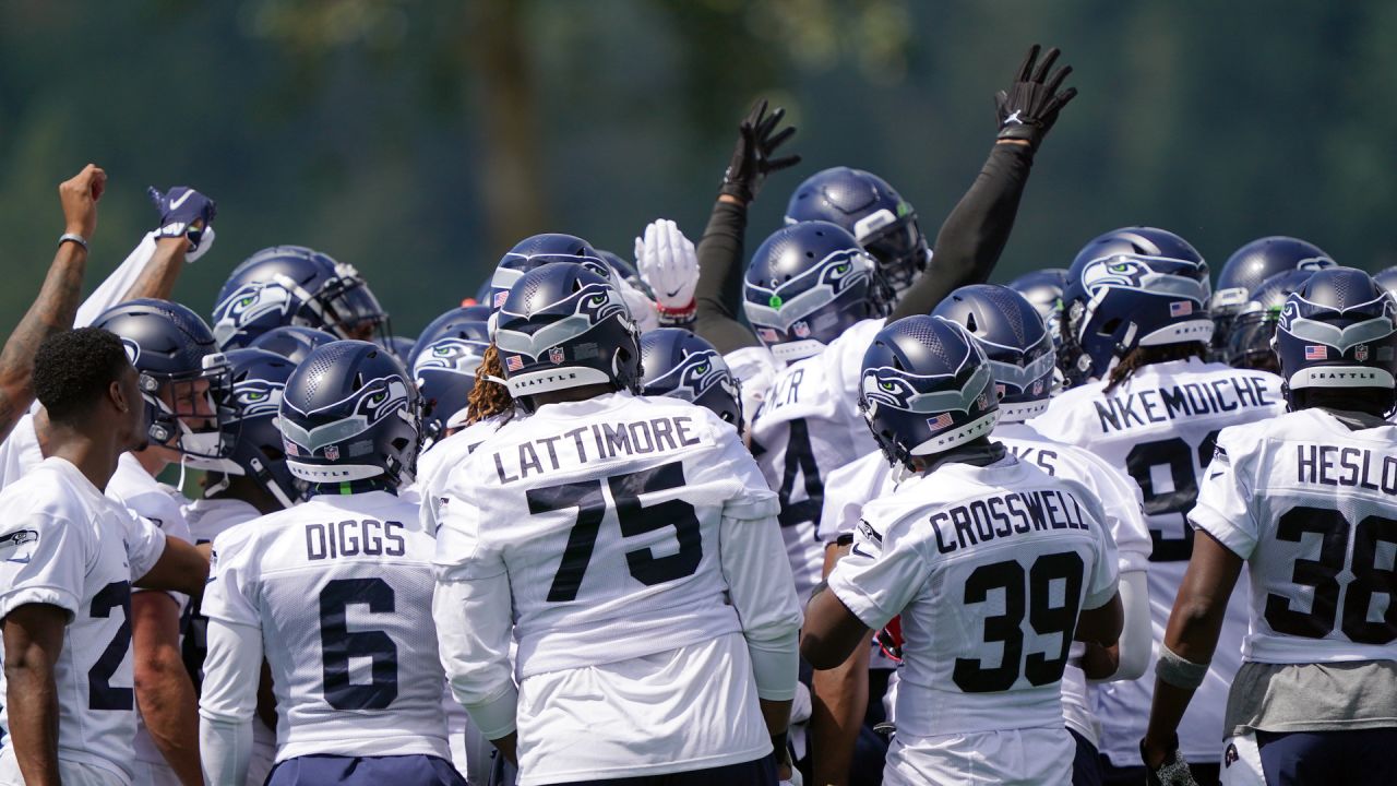 Welcome Back, 12s & Other Observations From Day 1 Of 2021 Seahawks