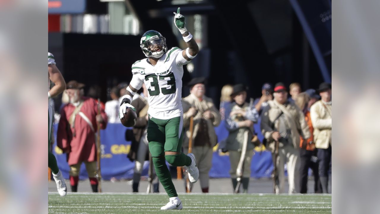 Social Media Reacts To Seahawks Trading For Jamal Adams