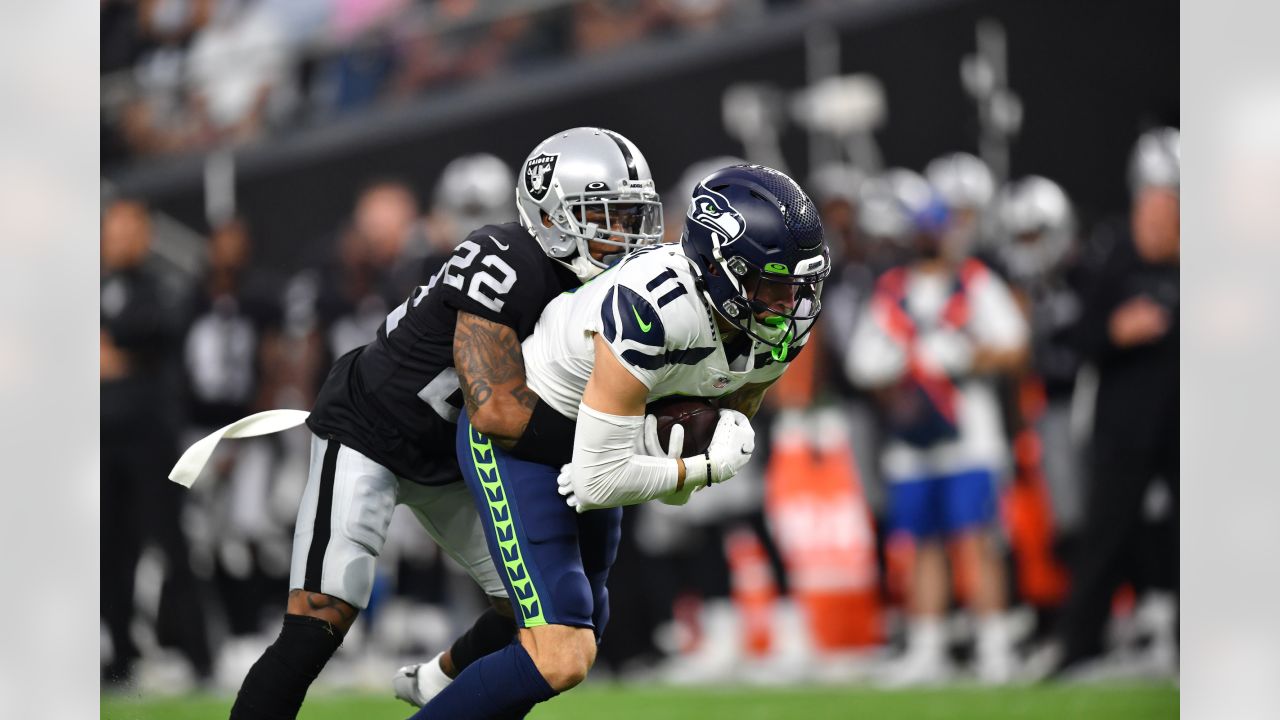 Seahawks announce they've re-signed WR Cody Thompson