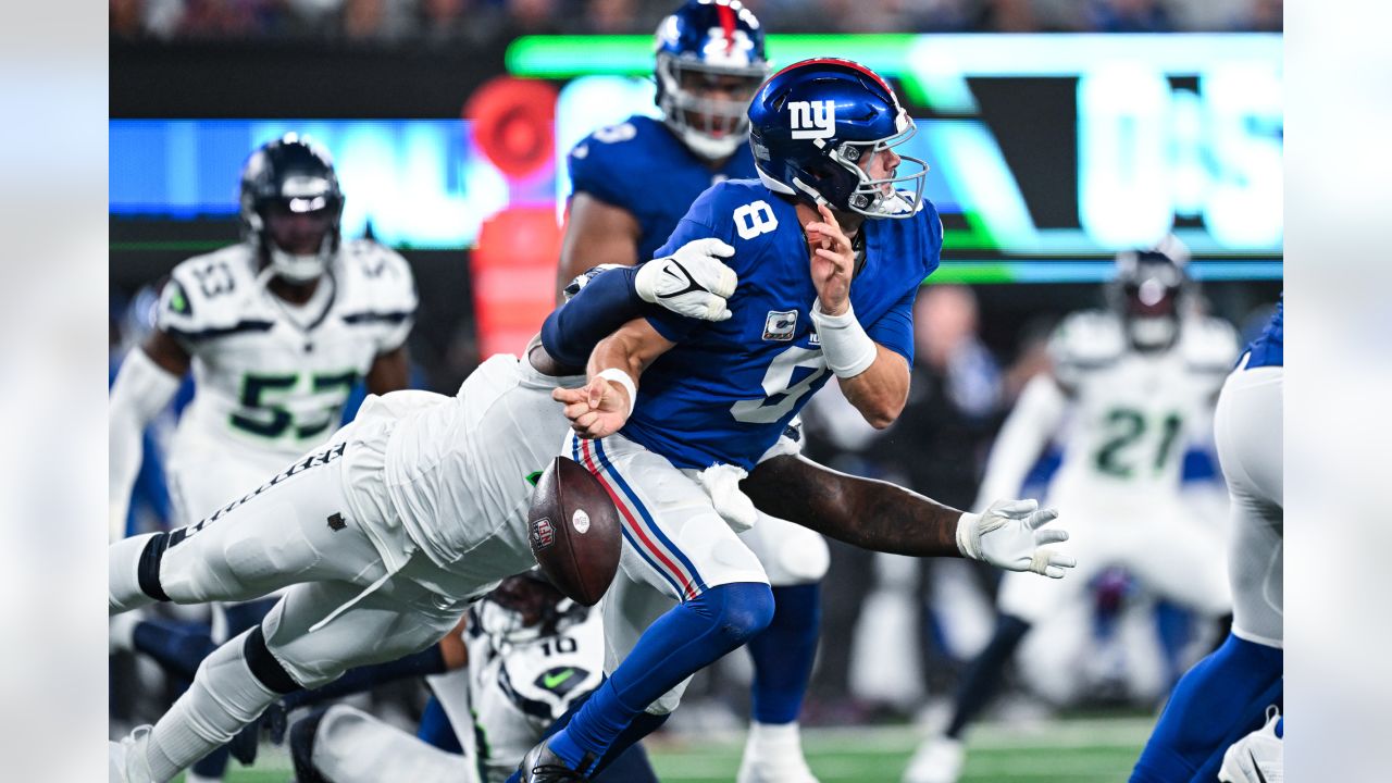 NFL Week 8 Preview: Seahawks, Giants face off behind strong quarterback  leadership - KESQ
