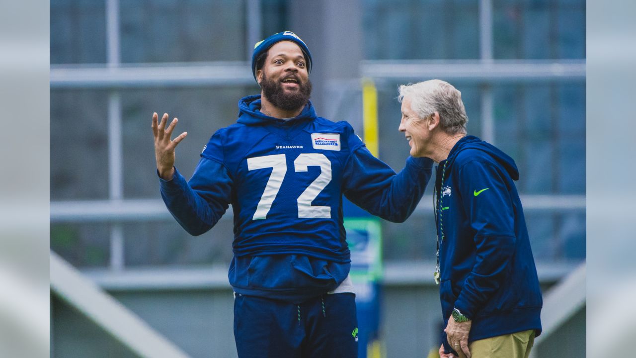 Former Seahawk Michael Bennett reflective rather than bitter in return to  Seattle on book tour