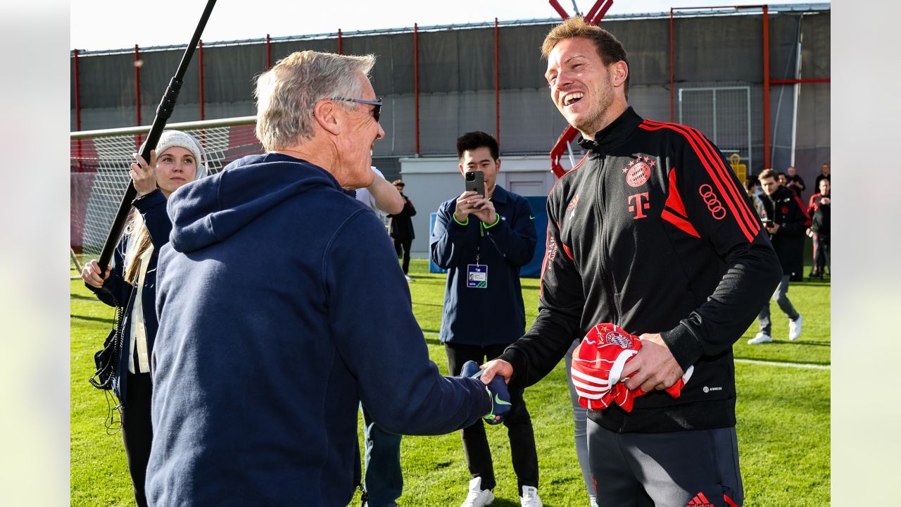 Friday Round-Up: Seahawks Welcomed To Munich By FC Bayern Munich