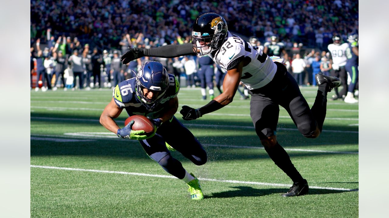 Tyler Lockett Wins Seattle Sports Star of The Year