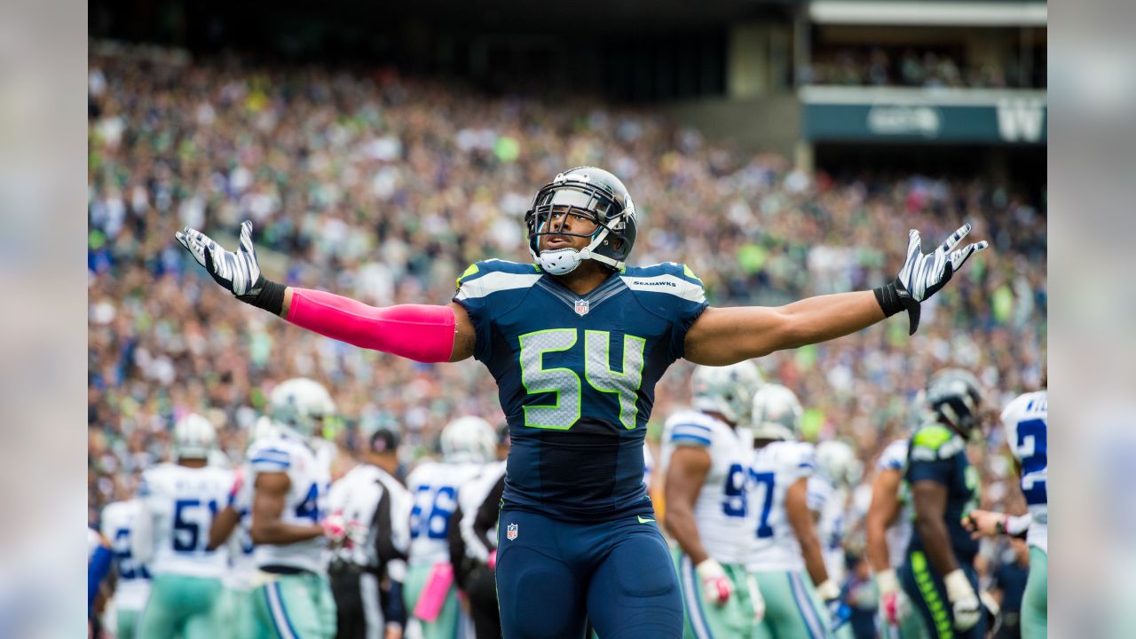 Seattle Seahawks' Bobby Wagner 'Excited to Be Back,' Dons No. 54 Again in  Return - Sports Illustrated Seattle Seahawks News, Analysis and More