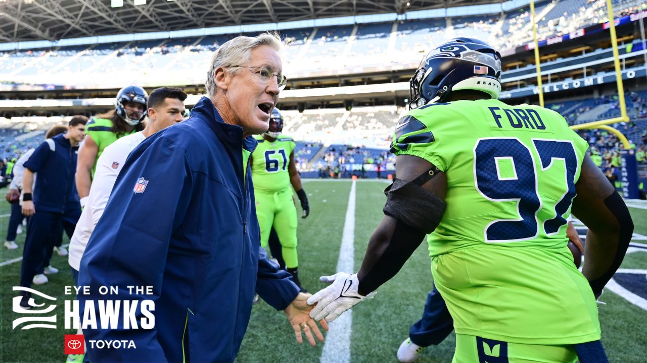 PHOTOS: Game-action moments from Rams vs. Seahawks Week 5 at Lumen