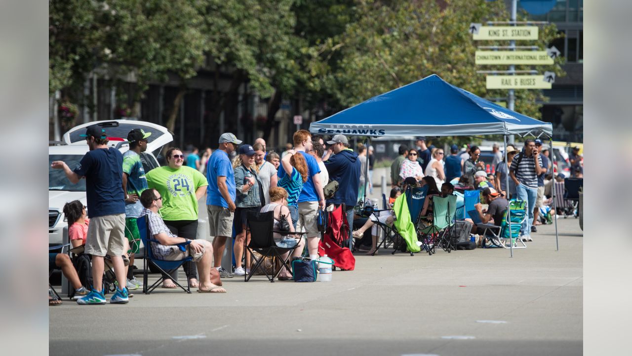 Seahawks 2017 single-game tickets officially on sale July 31st - Field Gulls