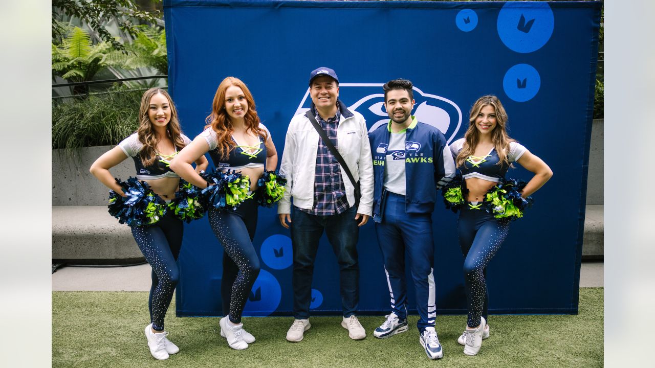 PHOTOS: Seahawks Celebrate Kickoff Week With Block Party In South