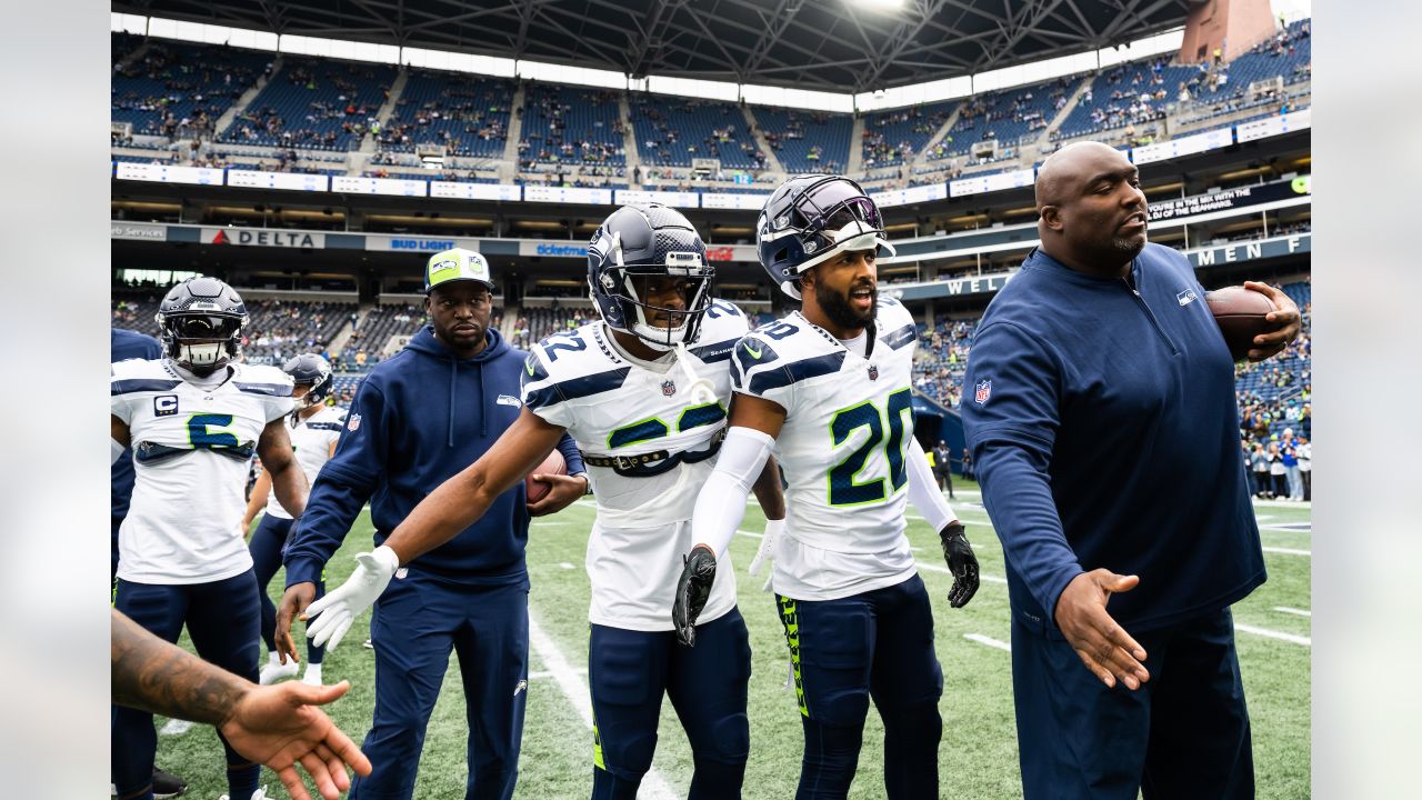 Seahawks Mailbag  Super Bowl XLVIII Reunion, Third-Down Defense & More -  Seattle Seahawks