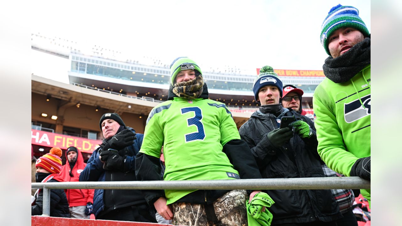 Photos: Chiefs fans brave cold temps for huge AFC Championship Game