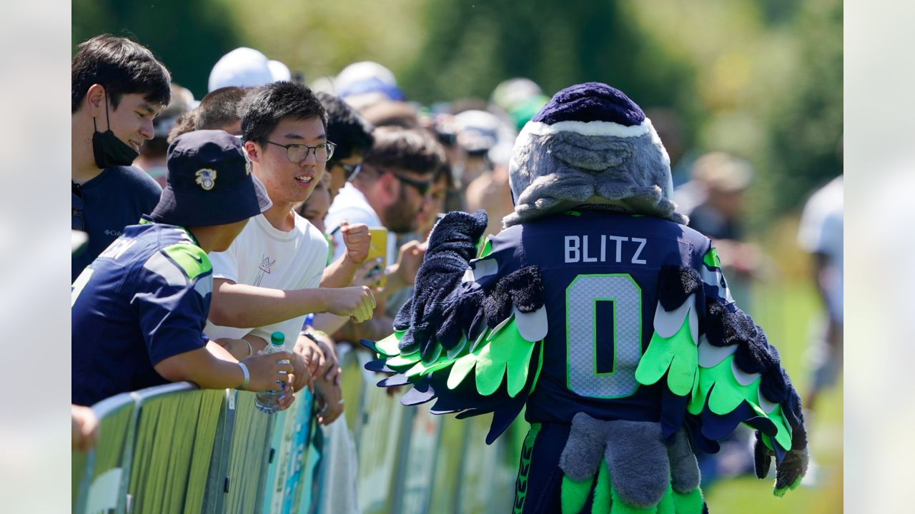 PHOTOS: Top Shots Of Seahawks Mascot Blitz From The 2022 Season