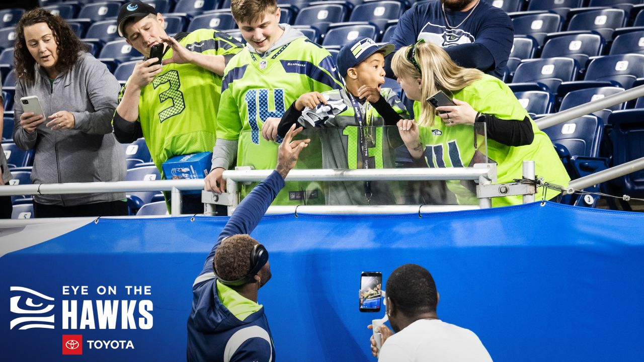 SB Nation Reacts: Seahawks fan confidence is in the toilet - Field